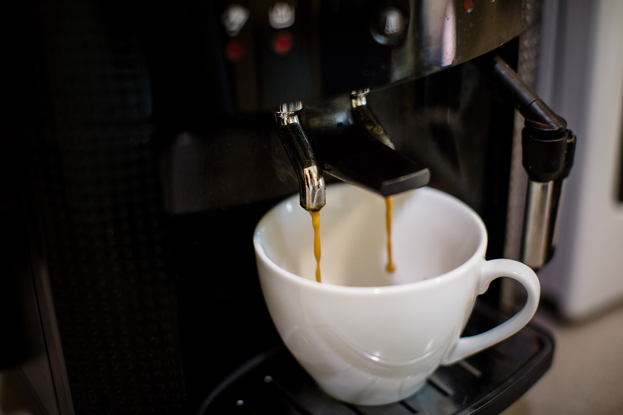 Guter Kaffee erleichtert den Start in den Arbeitstag.